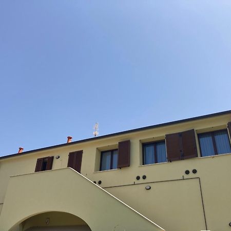 Le Corti Del Sole Residence Venturina Terme Exterior foto